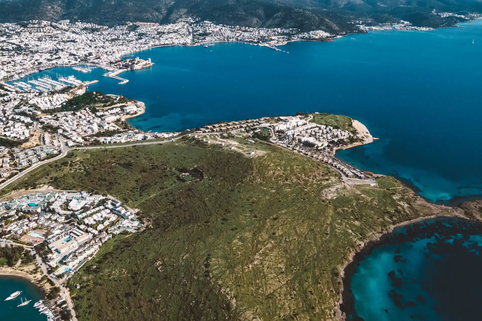 Αθηναϊκή Ριβιέρα & Ακρωτήριο Σουνίου – Εκεί όπου η κομψότητα συναντά το Αιγαίο 1